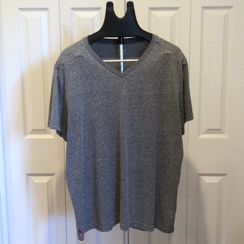 Men’s T-shirt